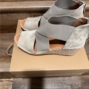 Gentle souls wedge sandals